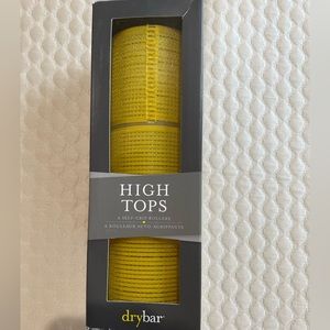 Drybar High Tops self-grip rollers💛